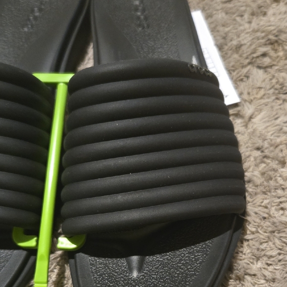 CROCS Miami Slide Sandals - Picture 6 of 8